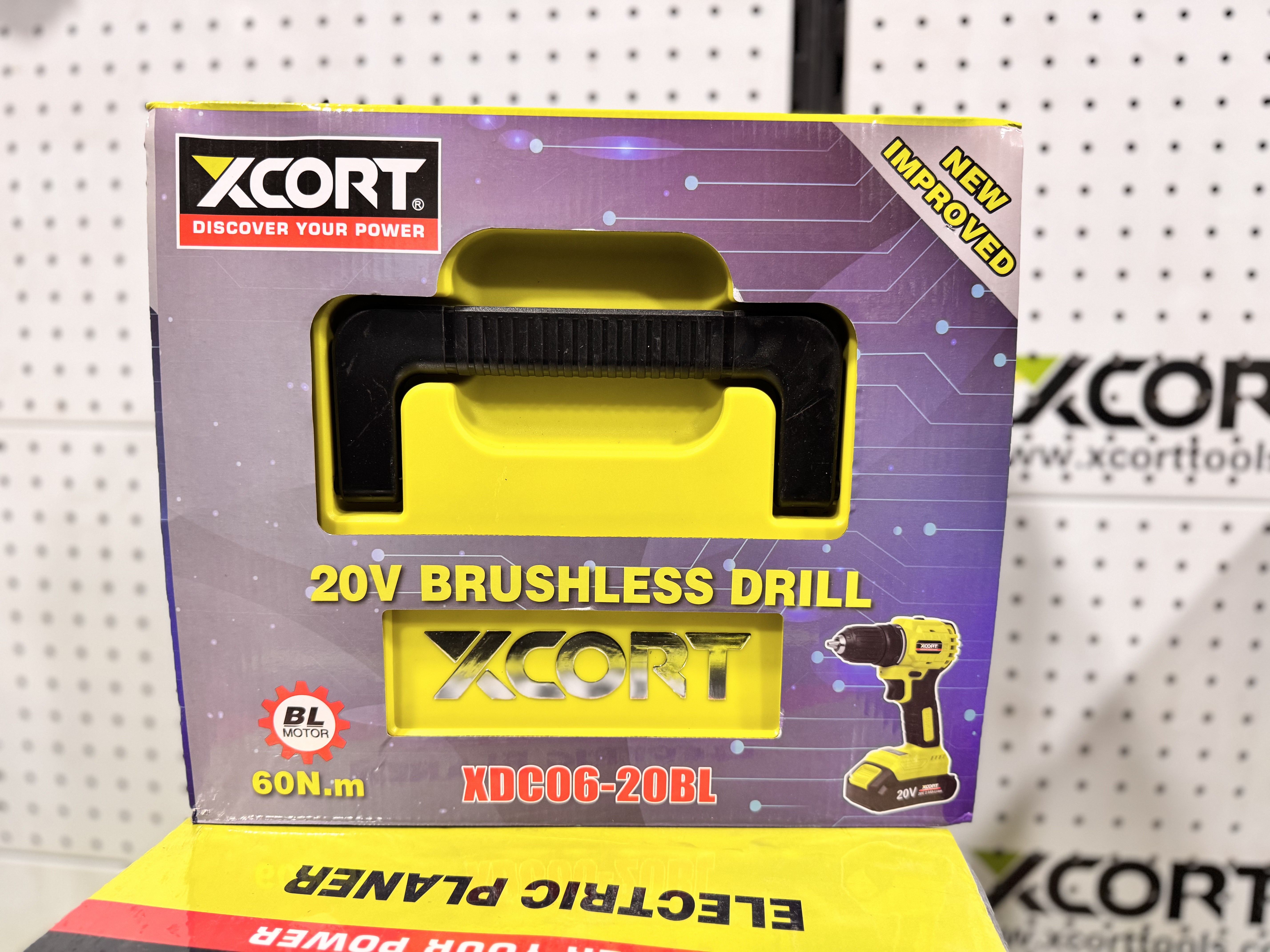 XCORT XDC06-20BL — Шурупаверт в Оше, УСТА24