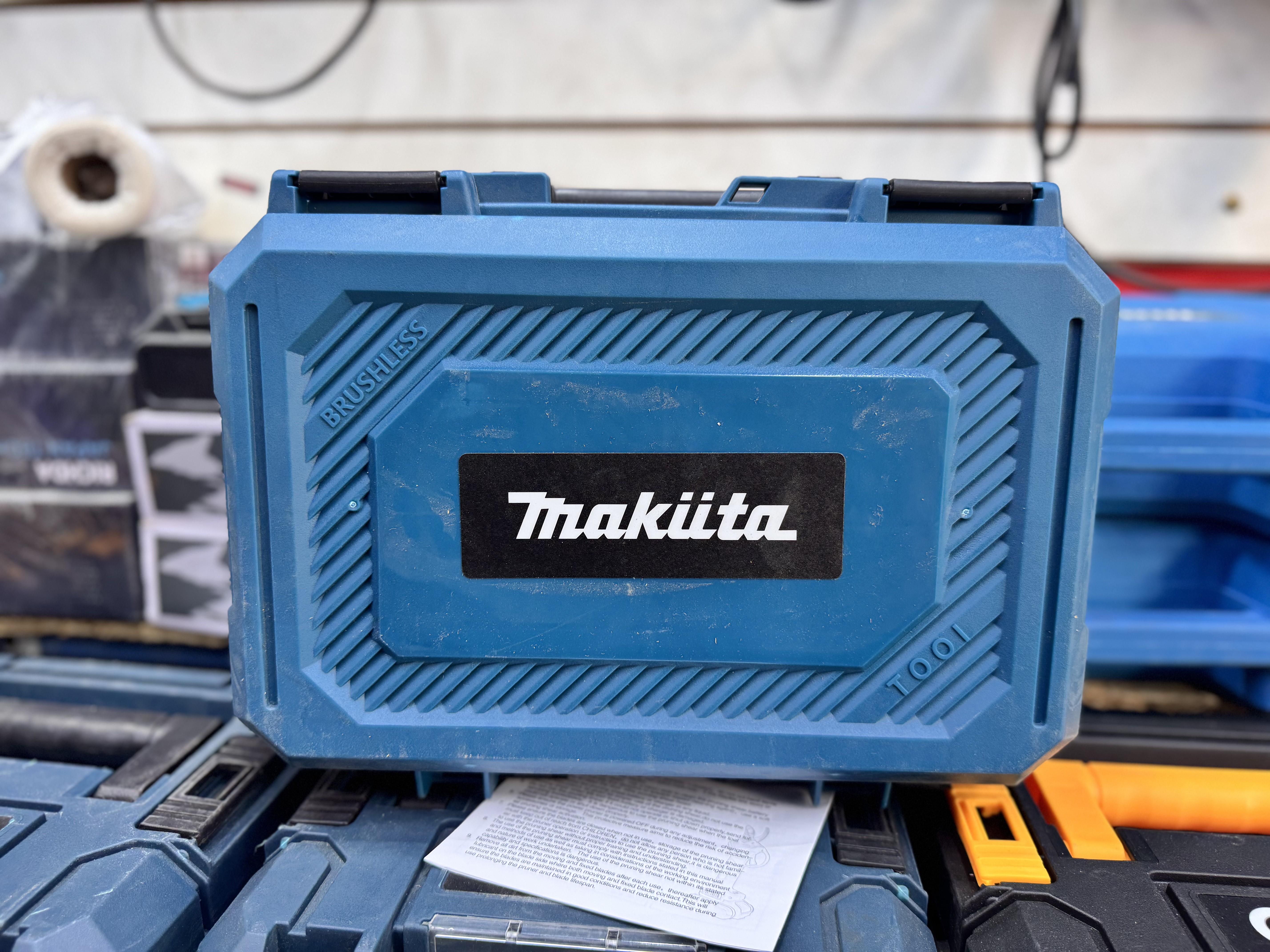 Makita z12 — Шурупаверт в Оше, УСТА24