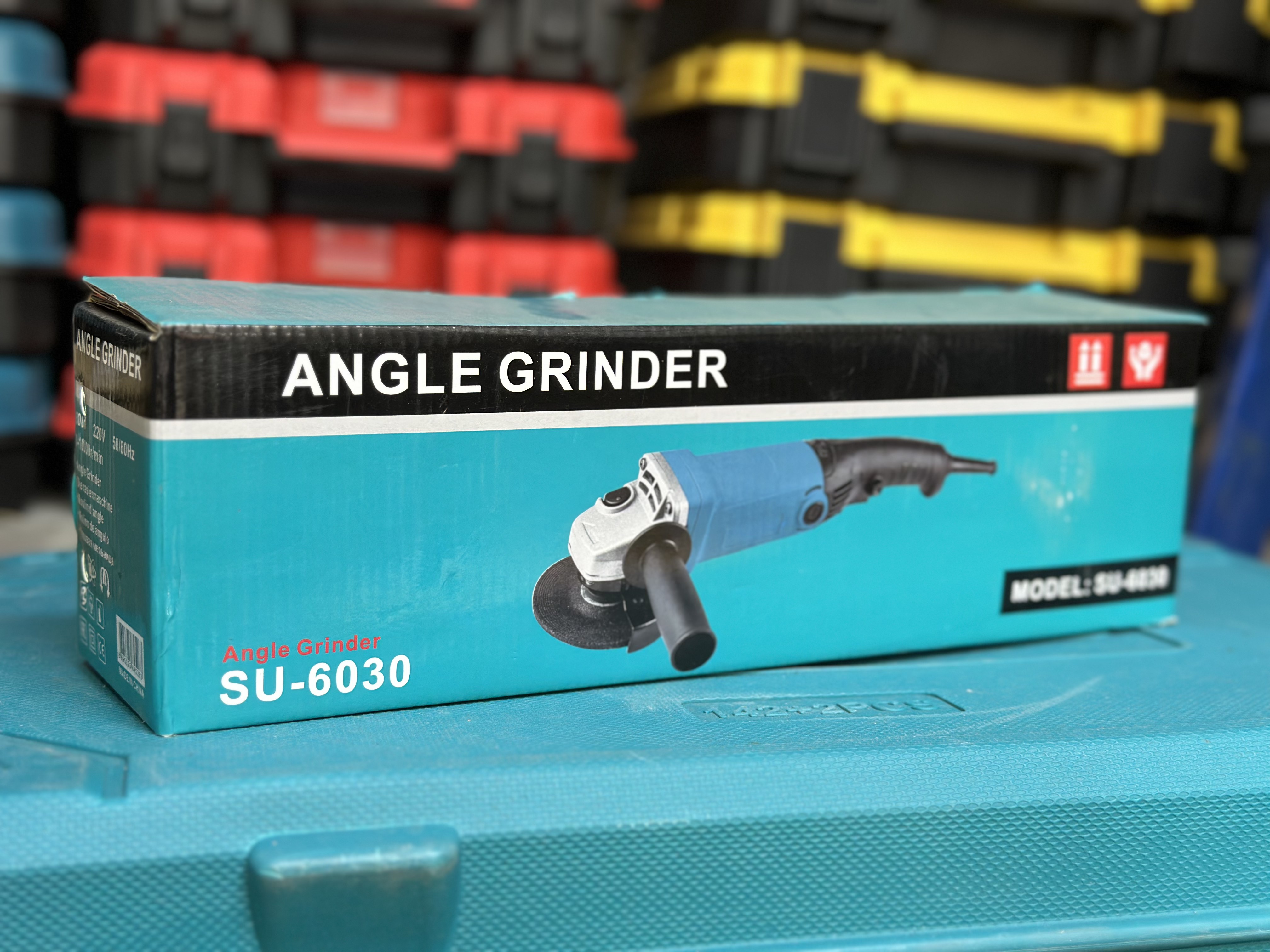 ANGLE GRINDER SU-6030 — Болгарки в Оше, УСТА24