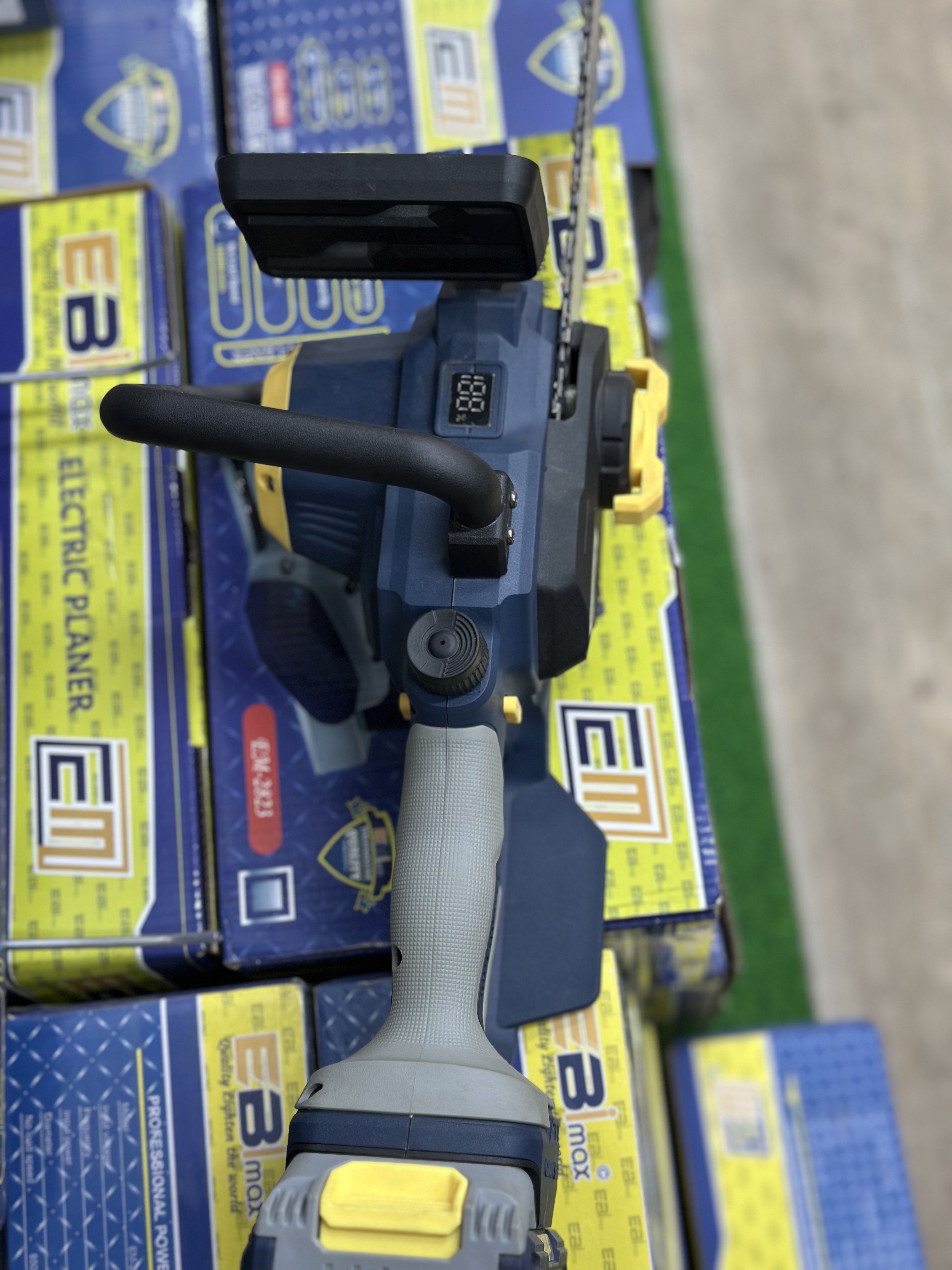 EBi max EM-3059 — Акумляторный инструменты в Оше, УСТА24