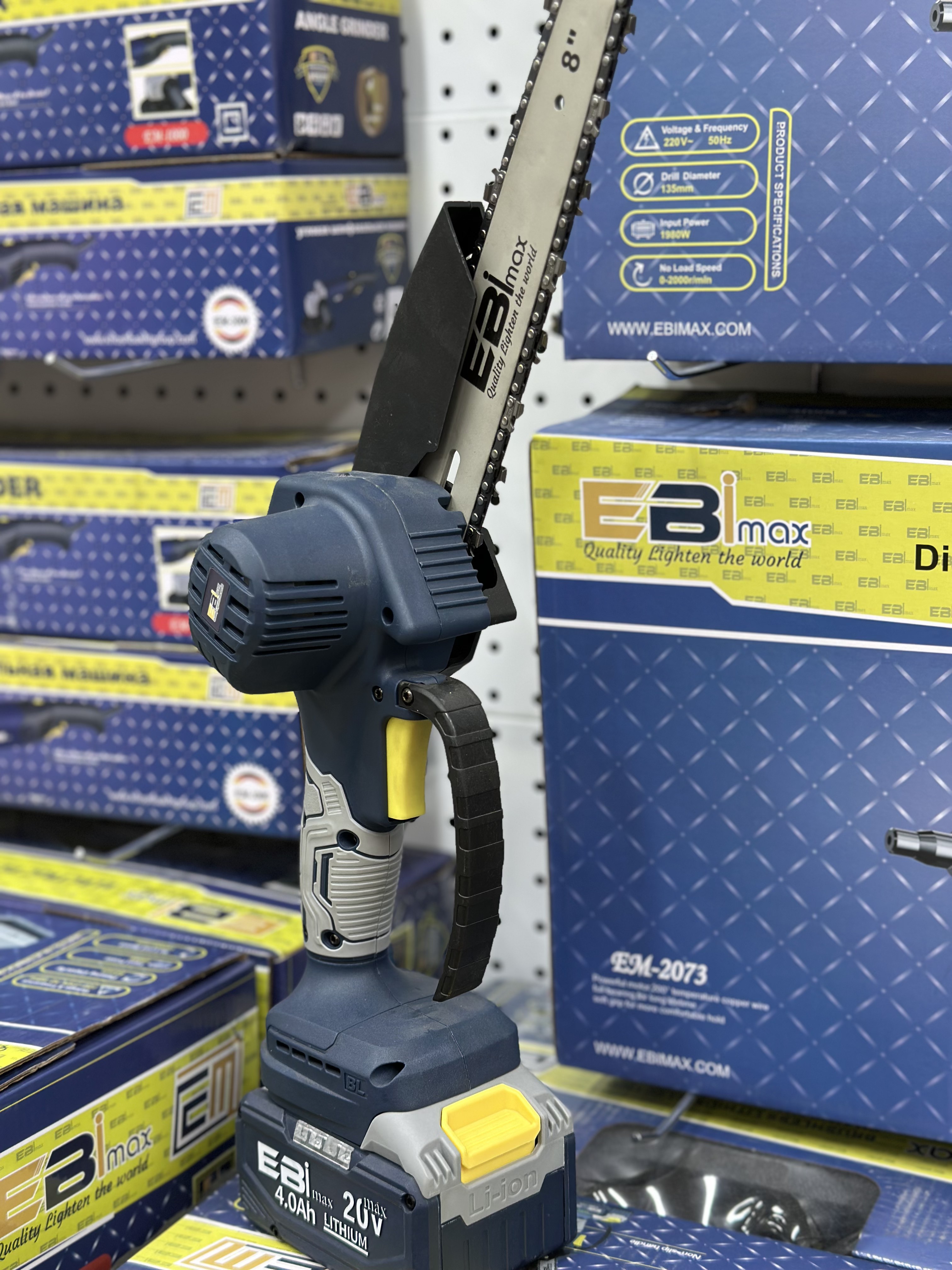 EBi max EM-3061 — Акумляторный инструменты в Оше, УСТА24