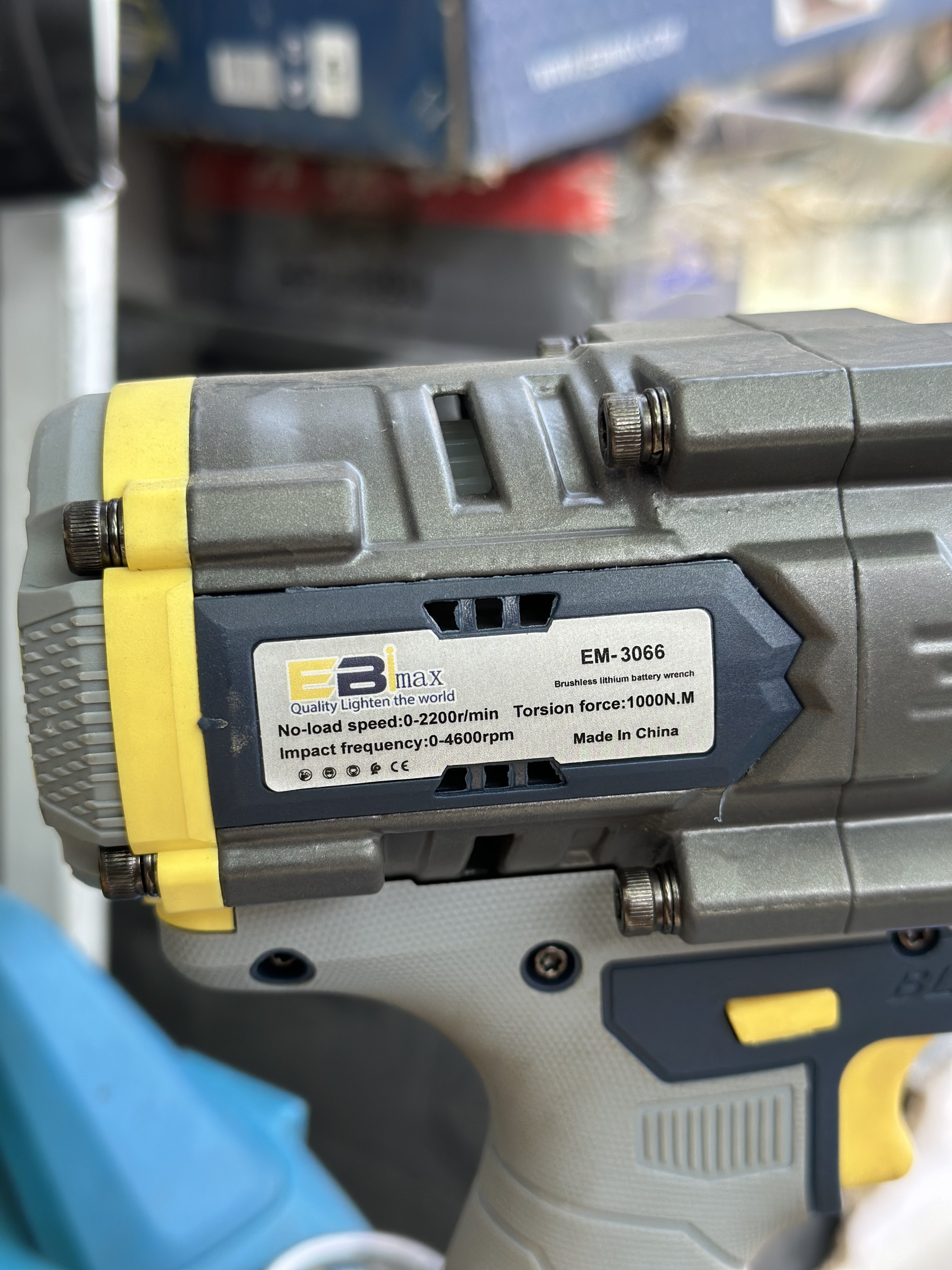 EBi max EM-3066 — Акумляторный инструменты в Оше, УСТА24